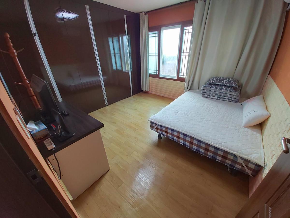 Hotel Feeling Good House Jeju Exterior foto