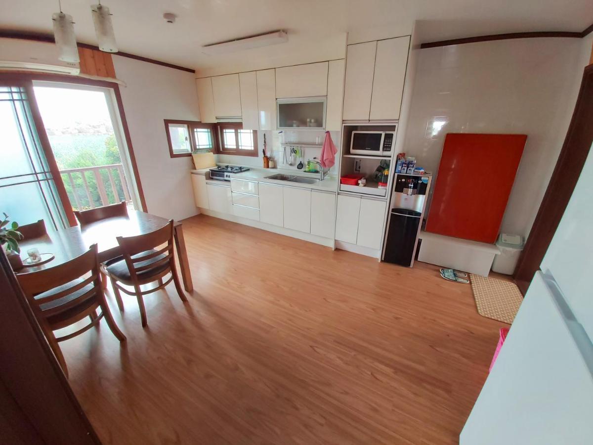 Hotel Feeling Good House Jeju Exterior foto