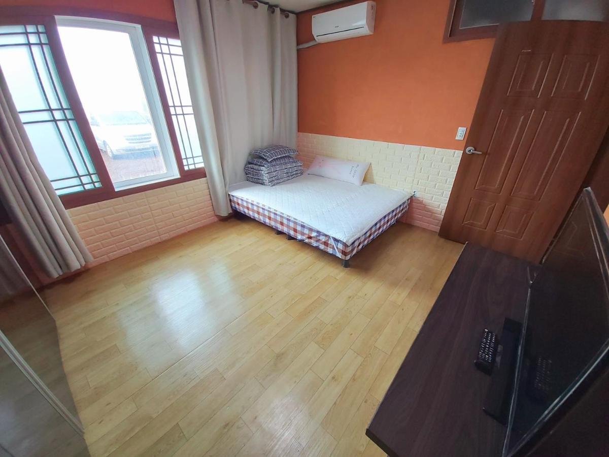 Hotel Feeling Good House Jeju Exterior foto